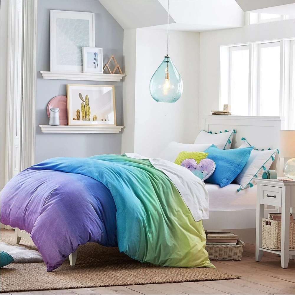 Pottery Barn Teen Organic Watercolor Rainbow Ombre Duvet Cover & Sham Size Twin